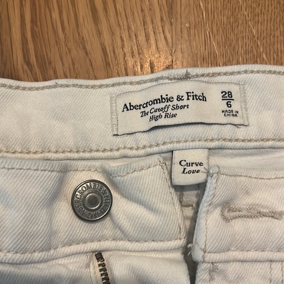 Abercrombie & Fitch The Cutoff short high rise - Picture 2 of 3